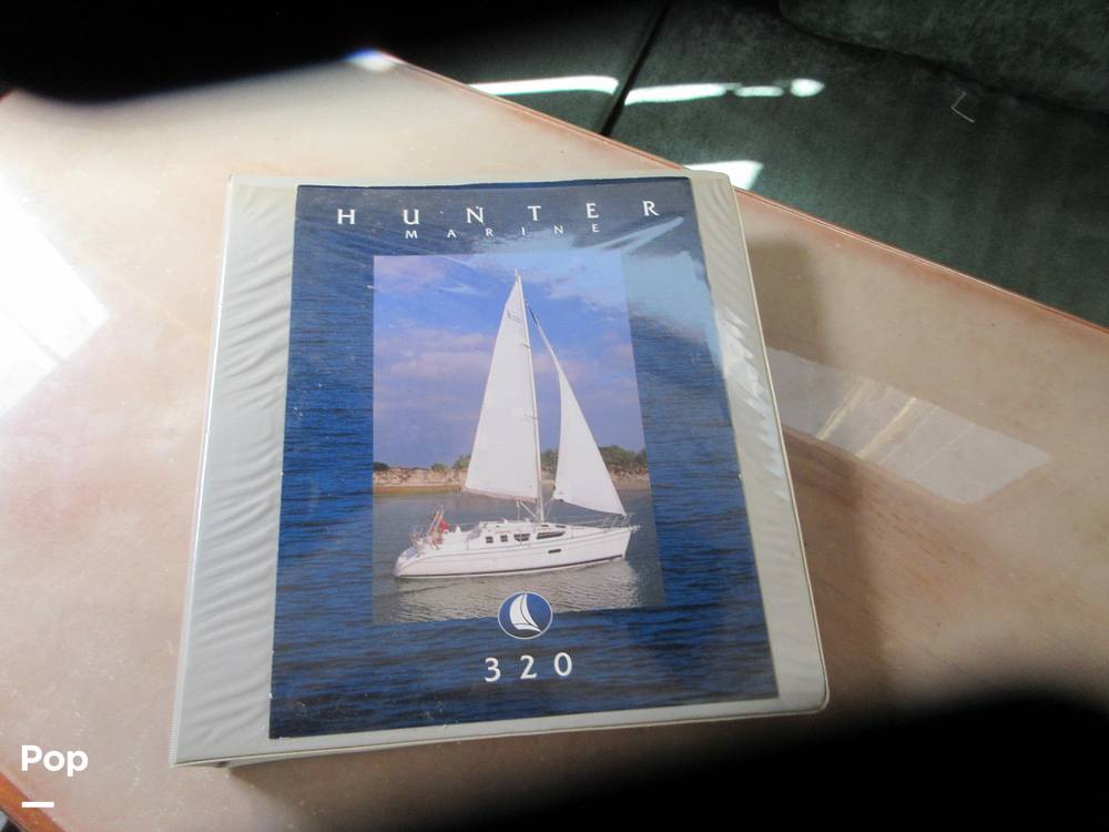 Slide: The Image of Hunter 320 2001 - 13007205