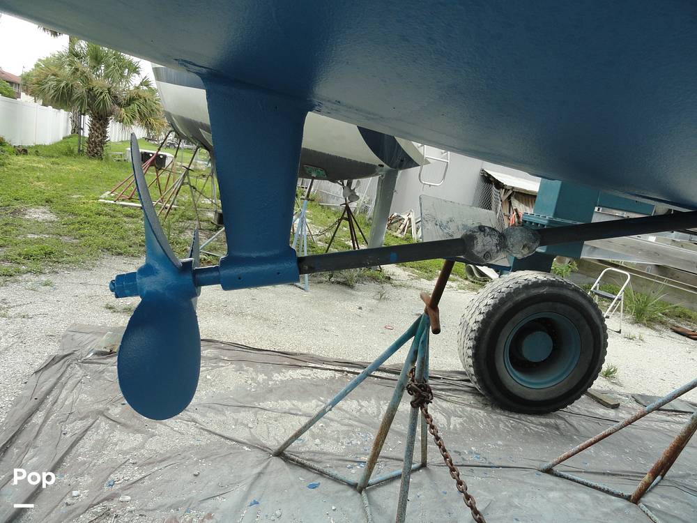 Slide: The Image of Hunter 320 2001 - 13270818