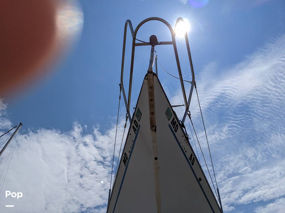 Slide: The Image of Bow Rail - 16