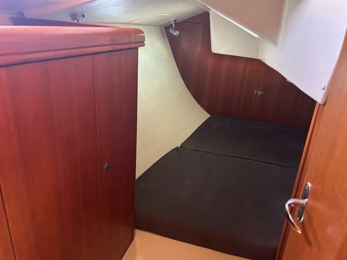 Slide: The Image of Stern Cabin - 4505430