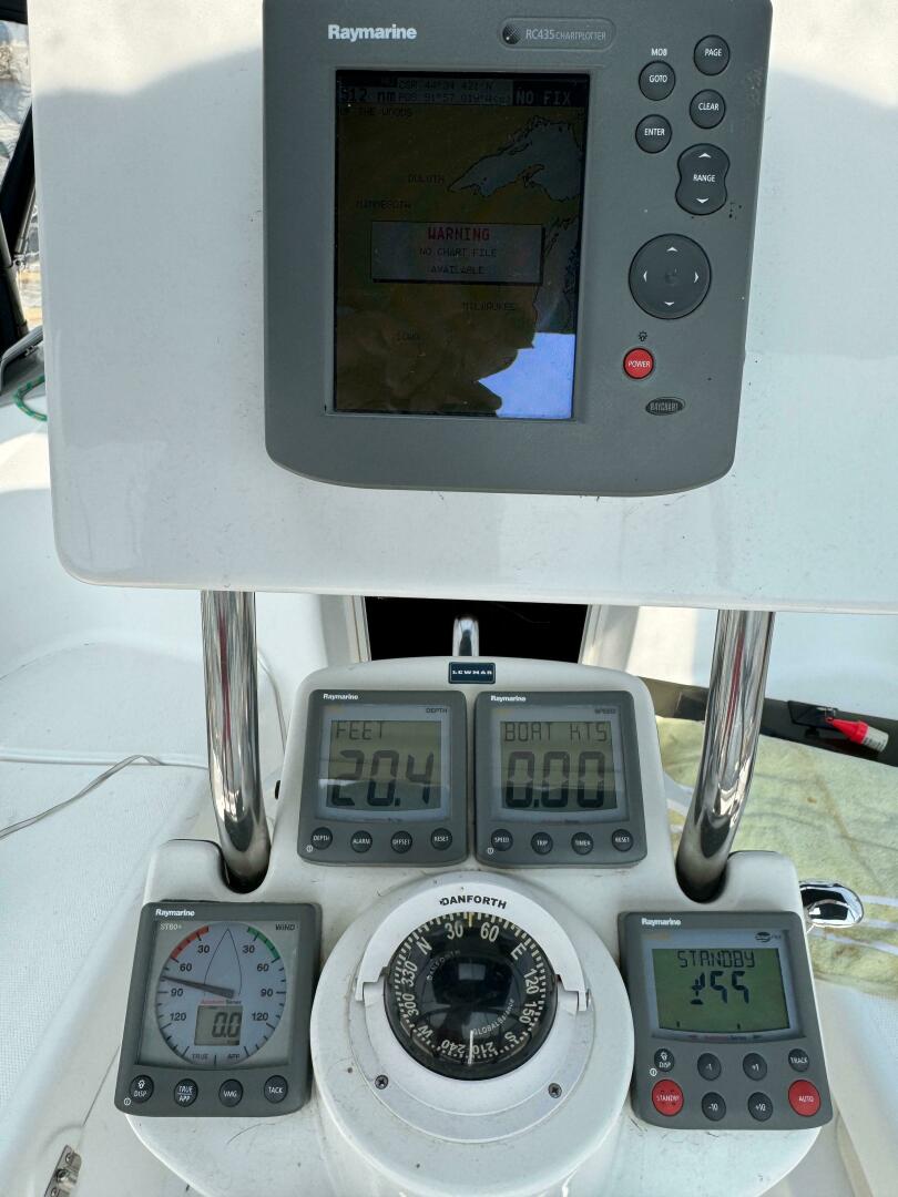 Slide: The Image of Hunter 33 2007 - 5001061