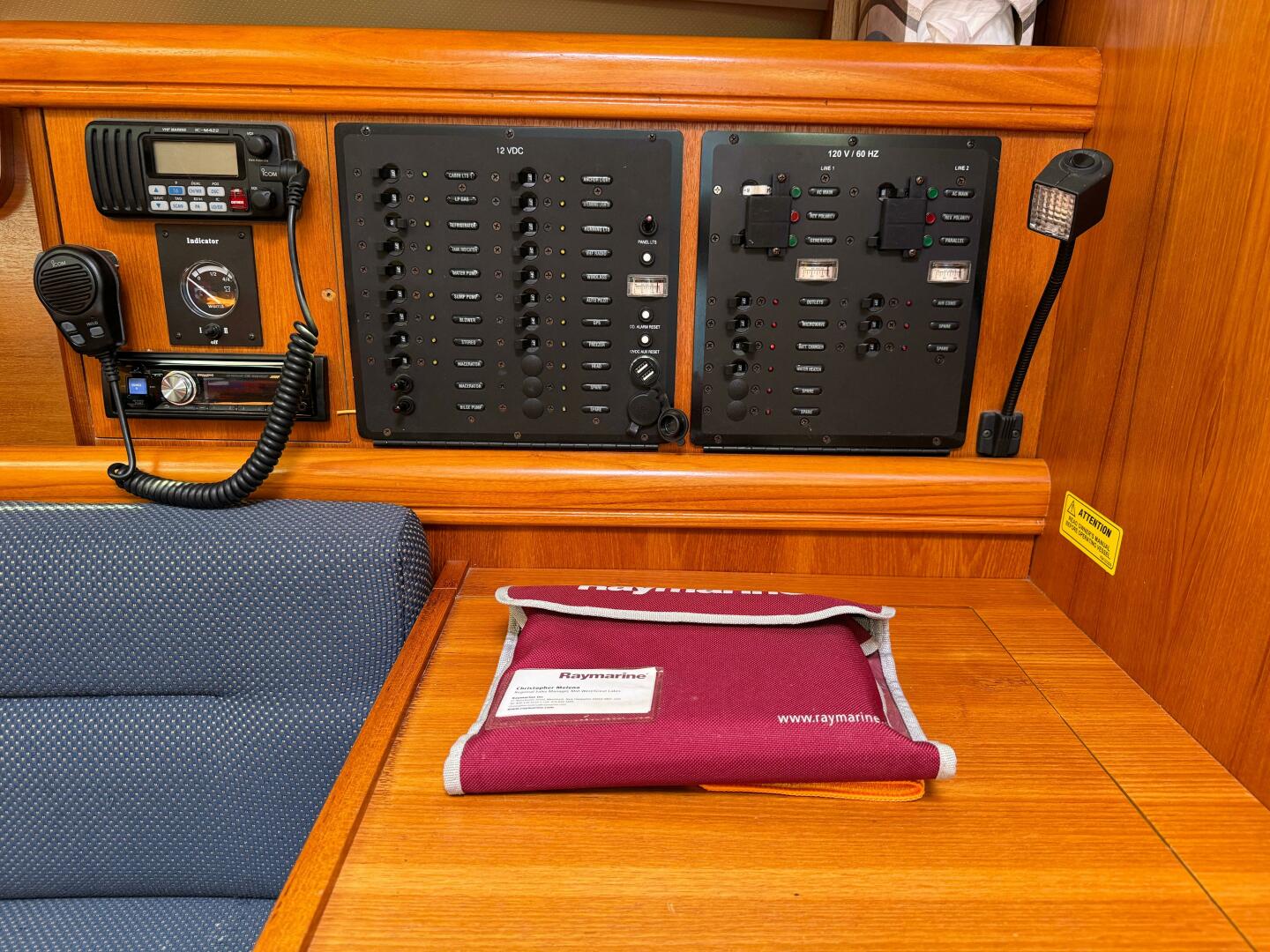 Slide: The Image of Hunter 33 2007 - 5001072
