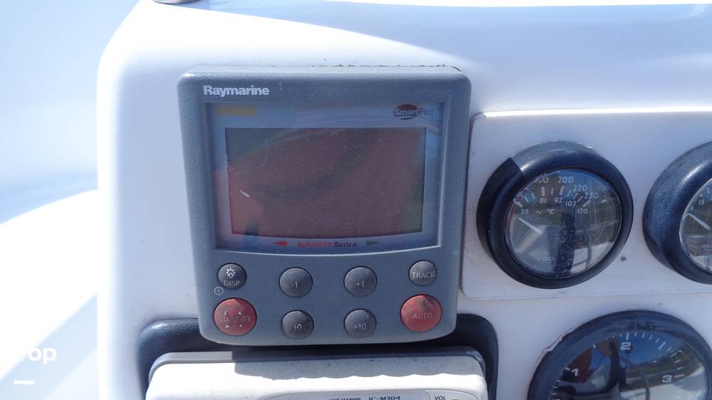 Slide: The Image of Hunter 340 2000 - 56