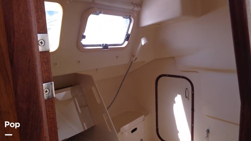Slide: The Image of Hunter 340 2000 - 98