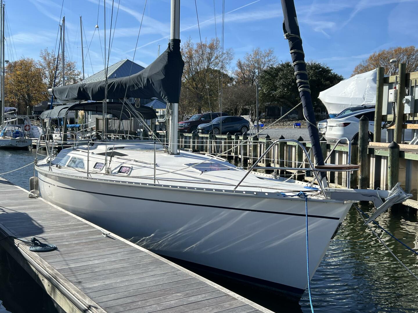 Slide: The Image of Hunter 35.5 Legend 1990 - 4936038
