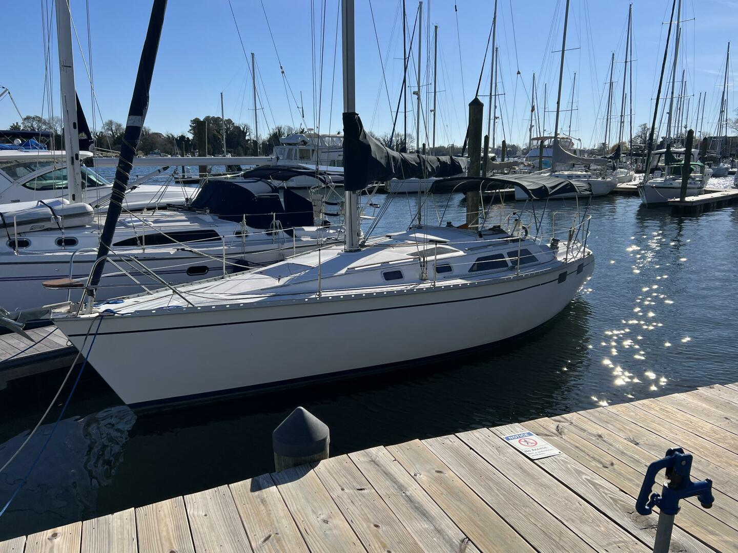 Slide: The Image of Hunter 35.5 Legend 1990 - 4936039