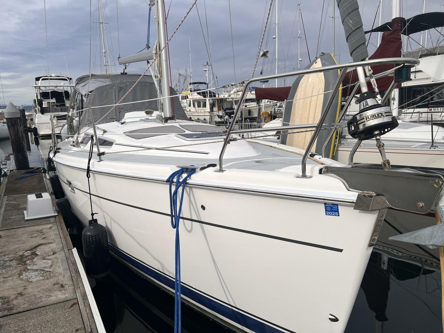 Slide: The Image of Starboard 2006 Hunter 36 - 4933541