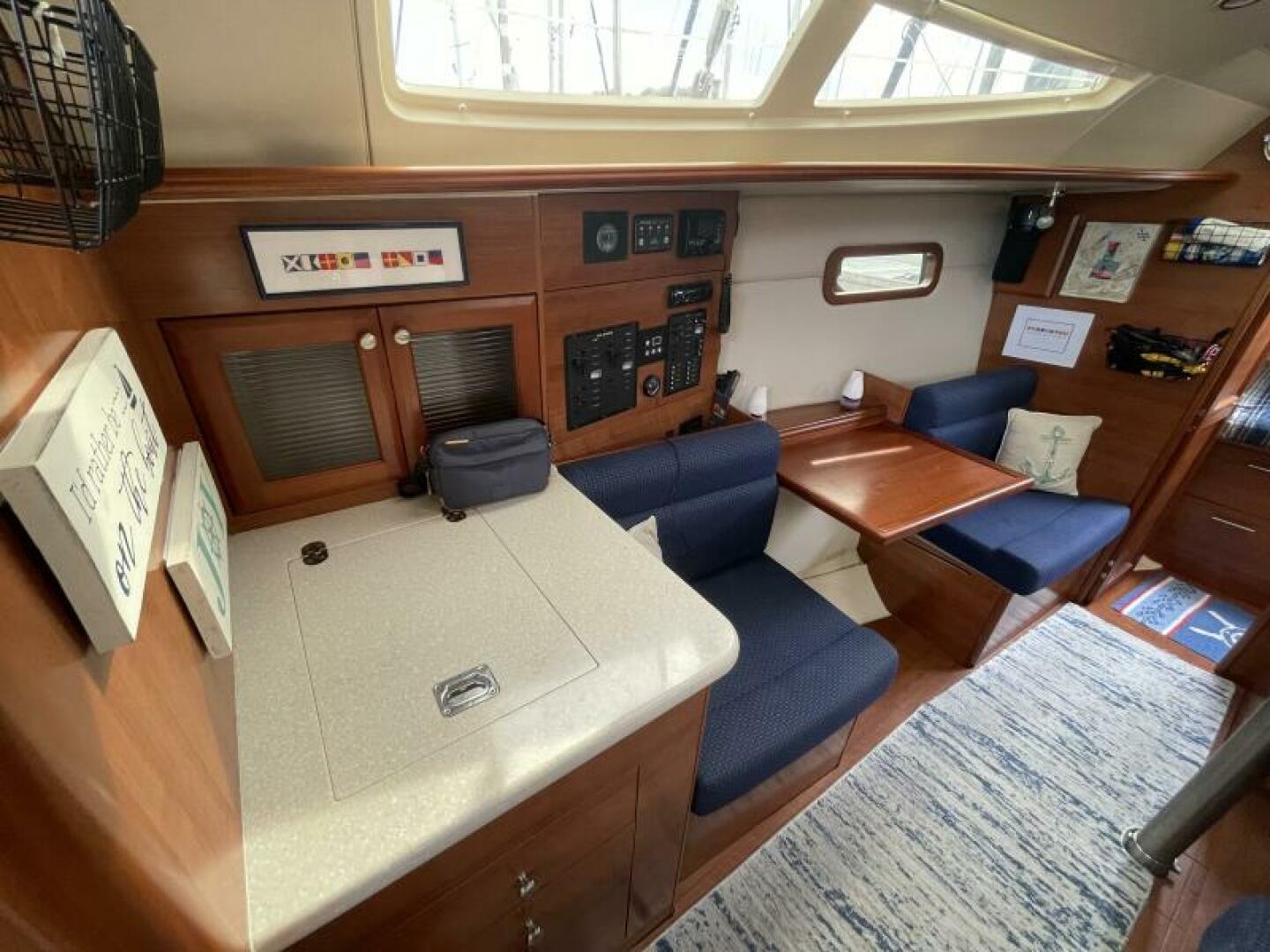 Slide: The Image of Hunter 36 2013 - 5173438