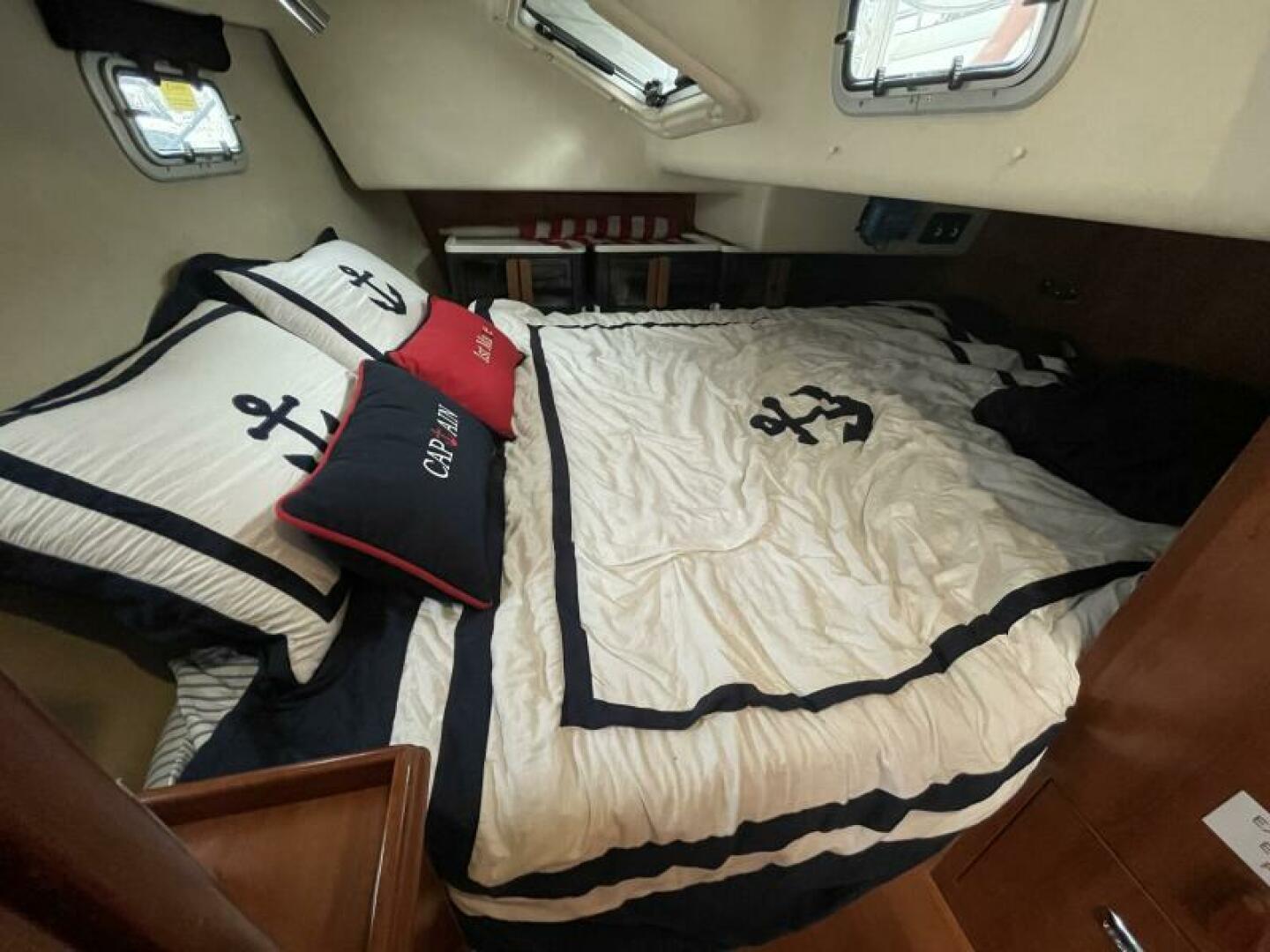 Slide: The Image of Hunter 36 2013 - 5173439