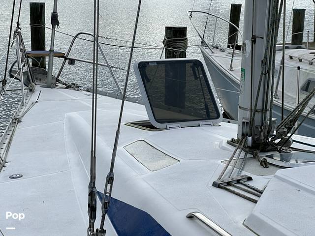 Slide: The Image of Hunter 37 Legend 1988 - 13371273