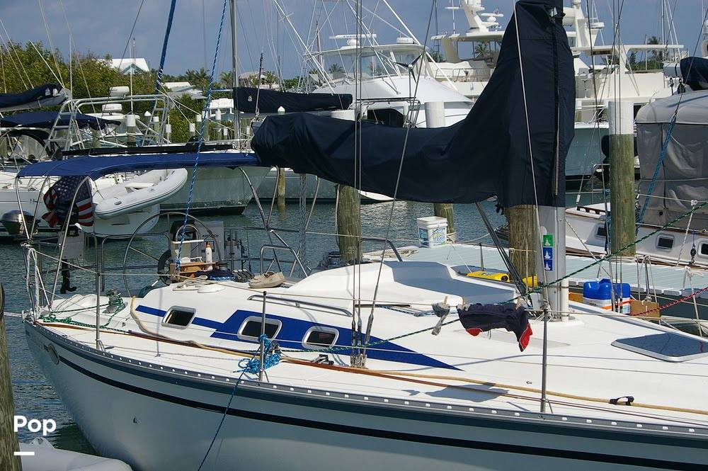 Slide: The Image of Hunter 37 Legend 1988 - 13330811