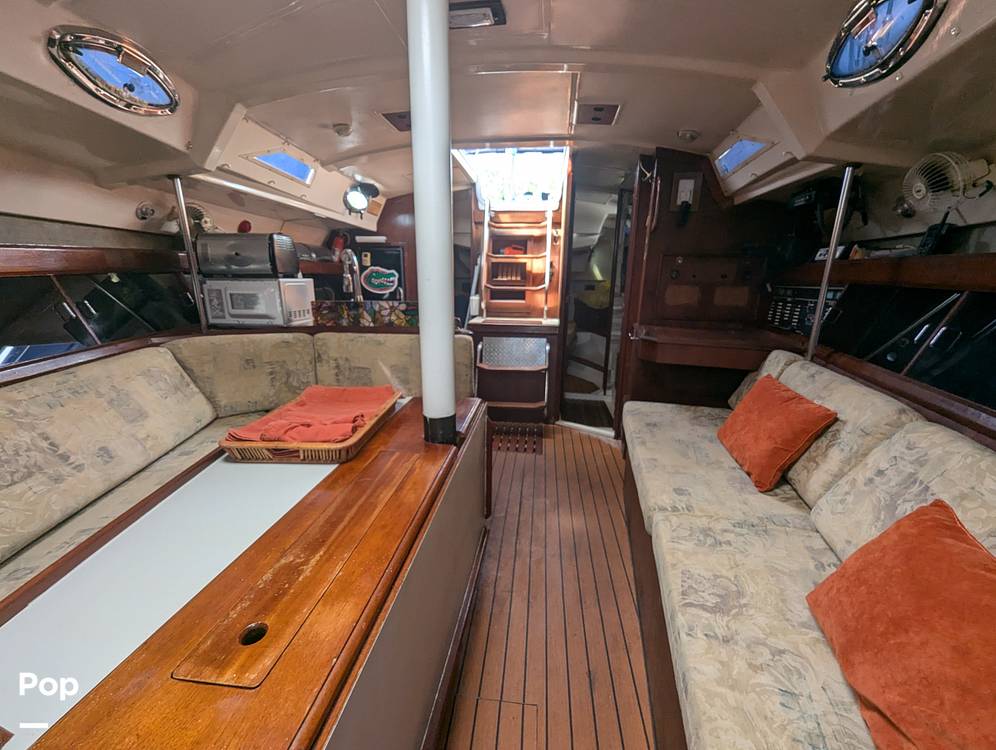 Slide: The Image of Hunter 40-1 1985 - 14827182