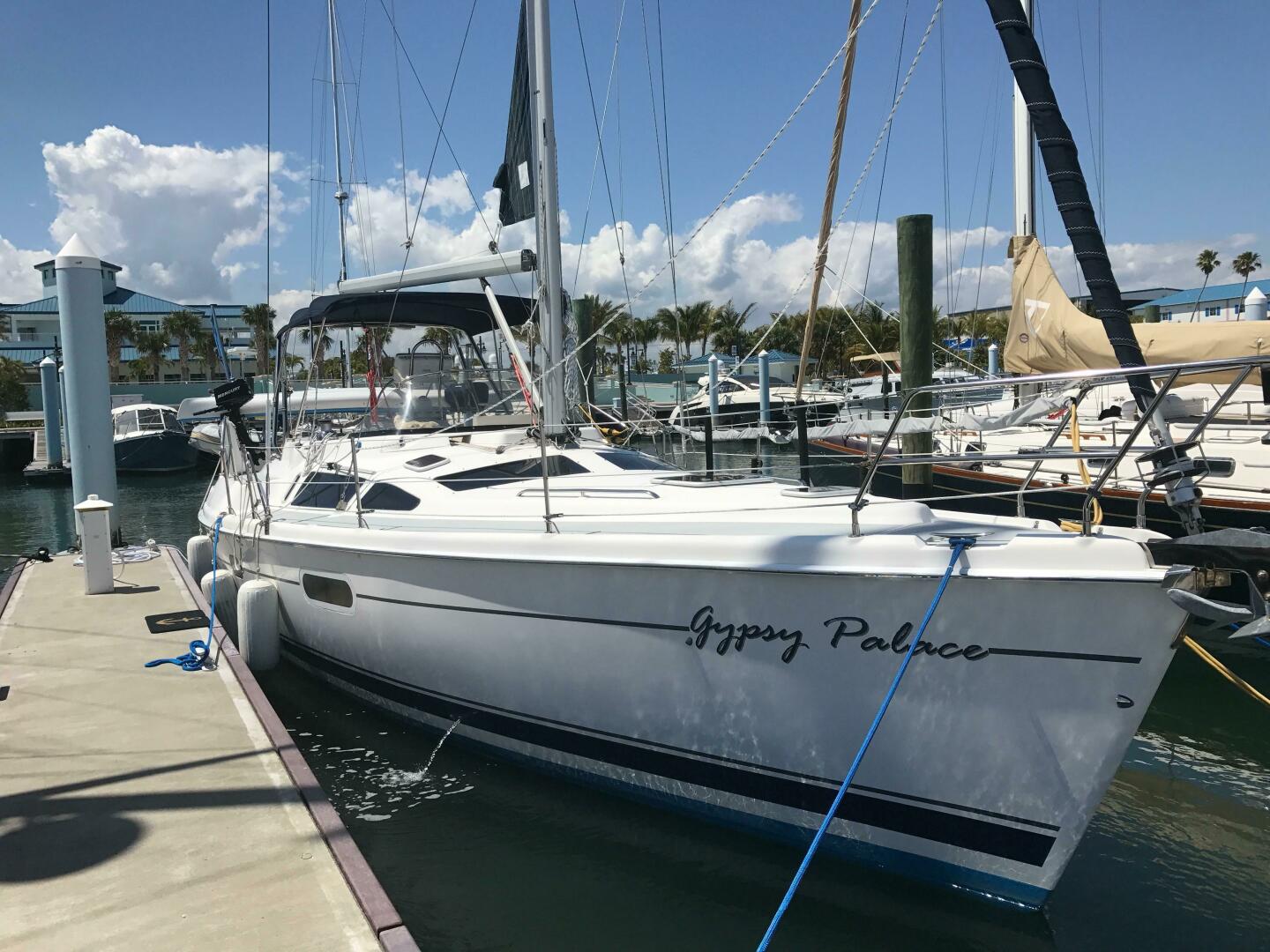 Slide: The Image of Hunter 420 2003 - 5336860