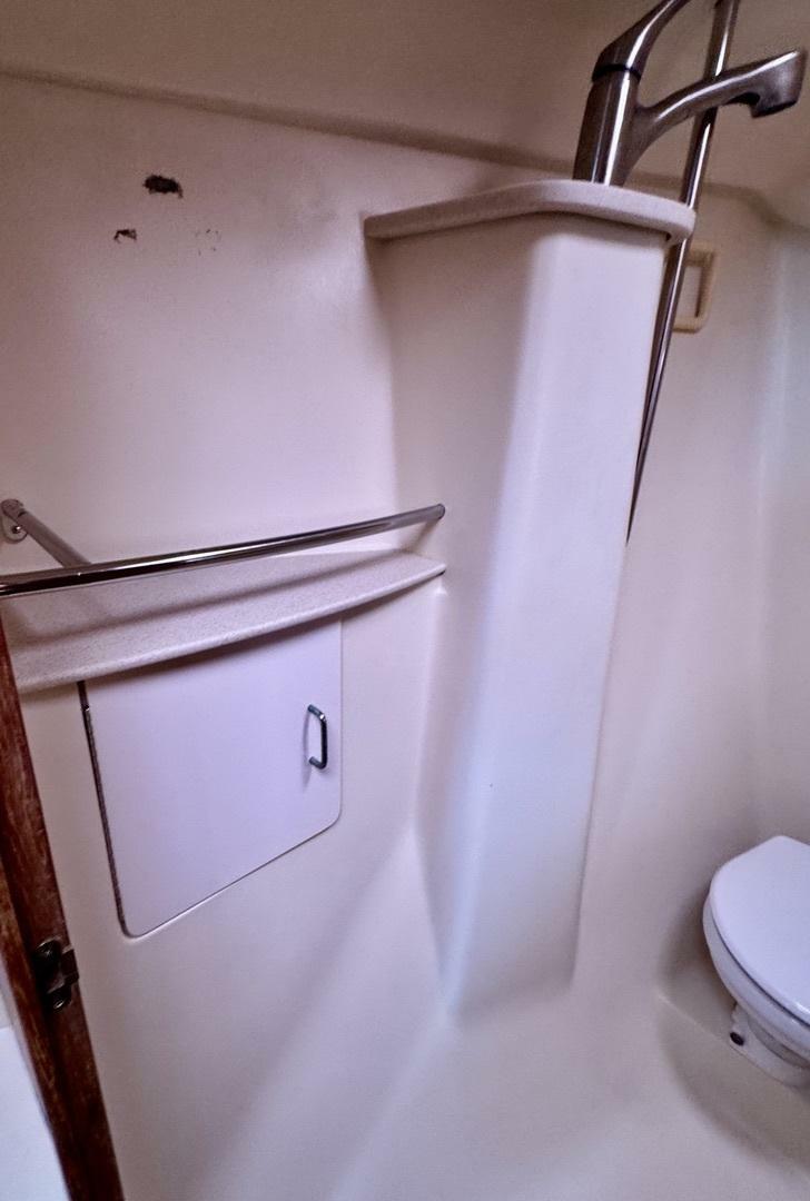 Slide: The Image of Hunter 420 2003 - 5336904