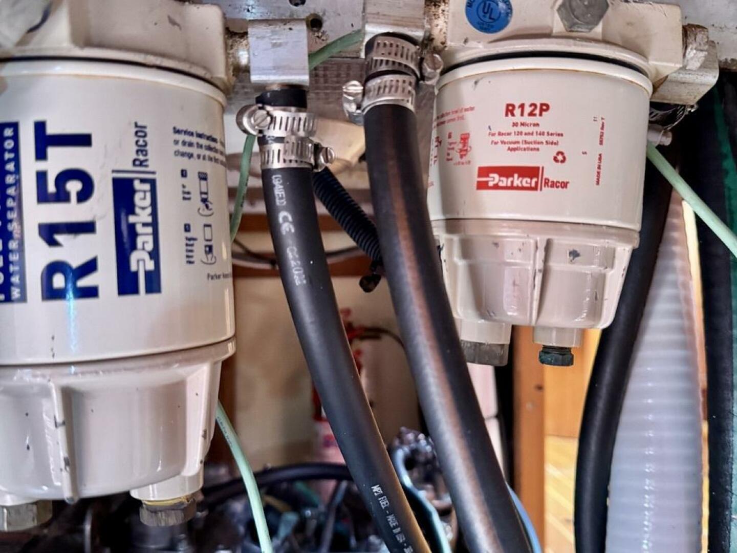 Slide: The Image of Hunter 420 2003 - 5336929