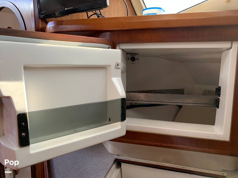 Slide: The Image of Hunter 430 Legend 1995 - 14909910