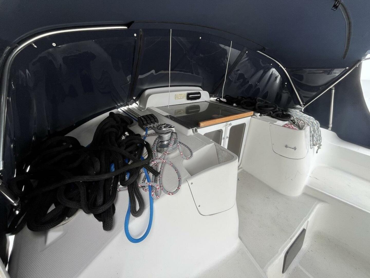 Slide: The Image of Hunter 44AC 2005 - 4286628