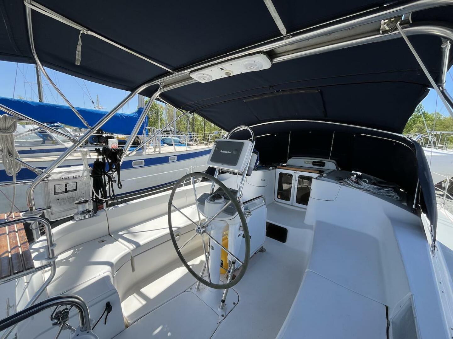 Slide: The Image of Hunter 44AC 2005 - 4334948