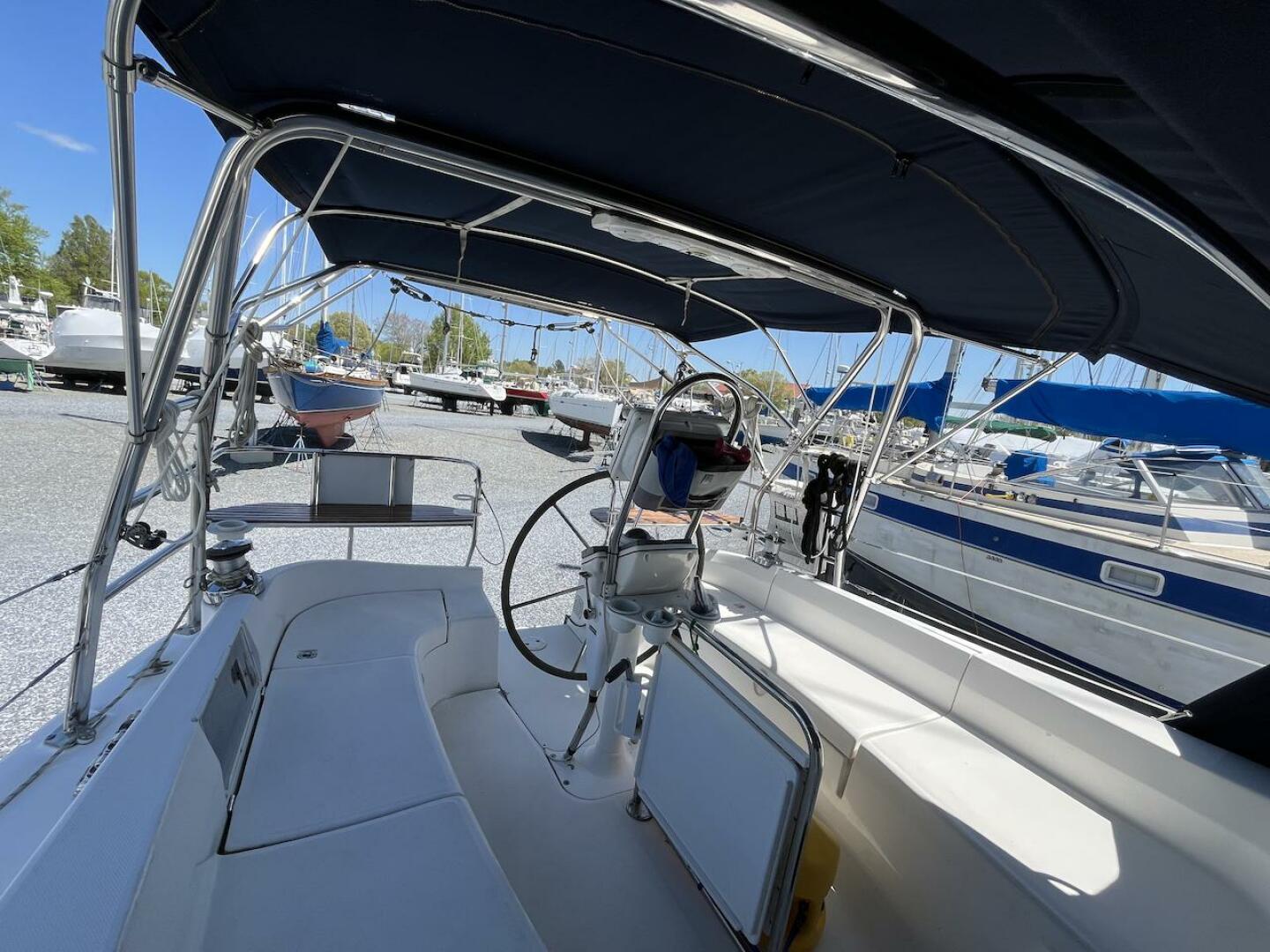 Slide: The Image of Hunter 44AC 2005 - 4334949