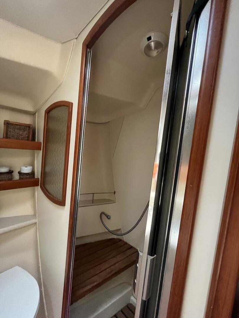 Slide: The Image of Hunter 44AC 2005 - 4334969