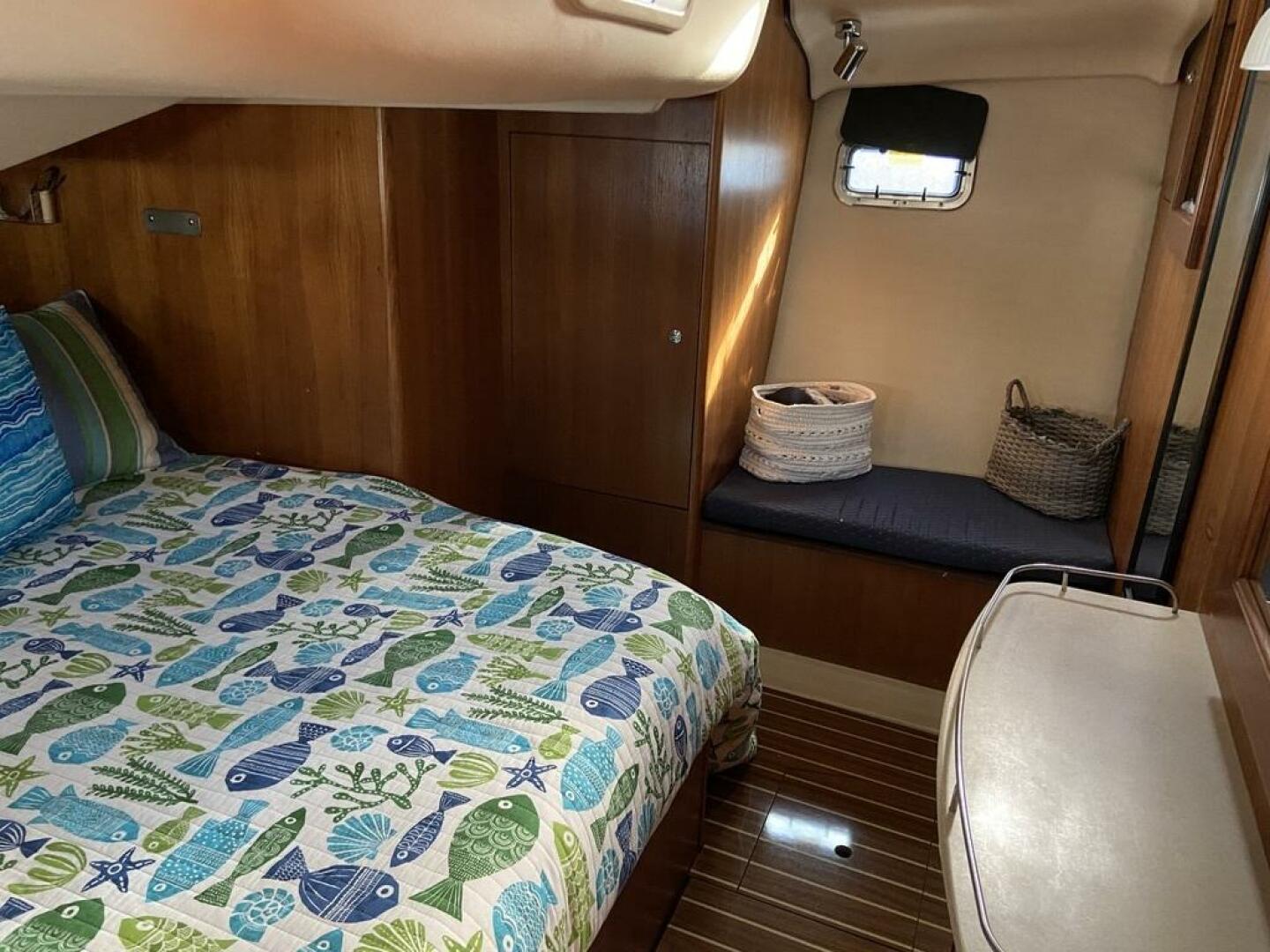 Slide: The Image of Hunter 44DS 2005 - 5476757