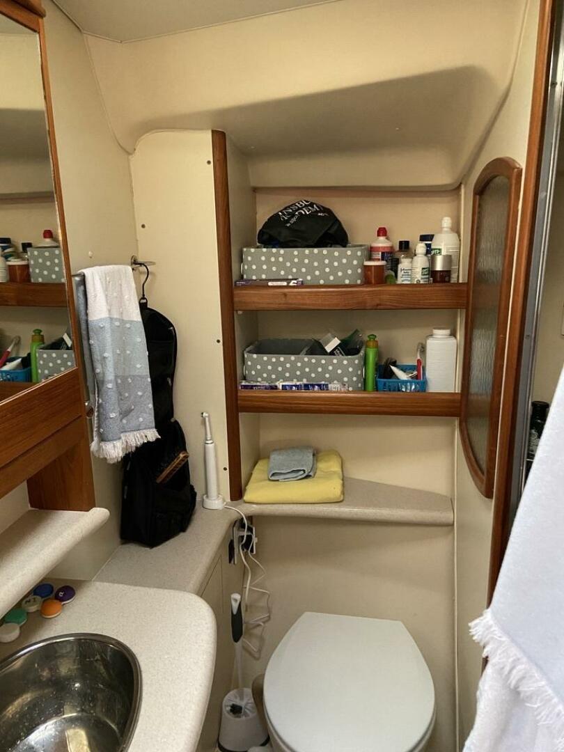 Slide: The Image of Hunter 44DS 2005 - 5476762