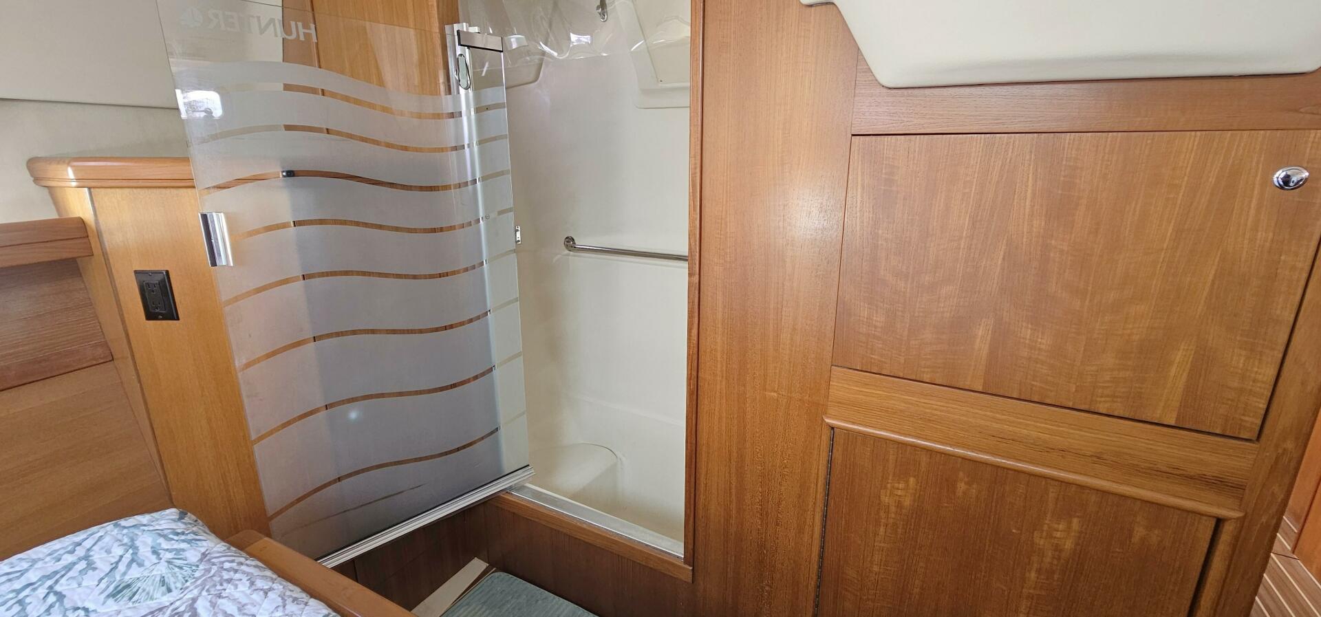 Slide: The Image of Hunter 456 2005 - 4831508