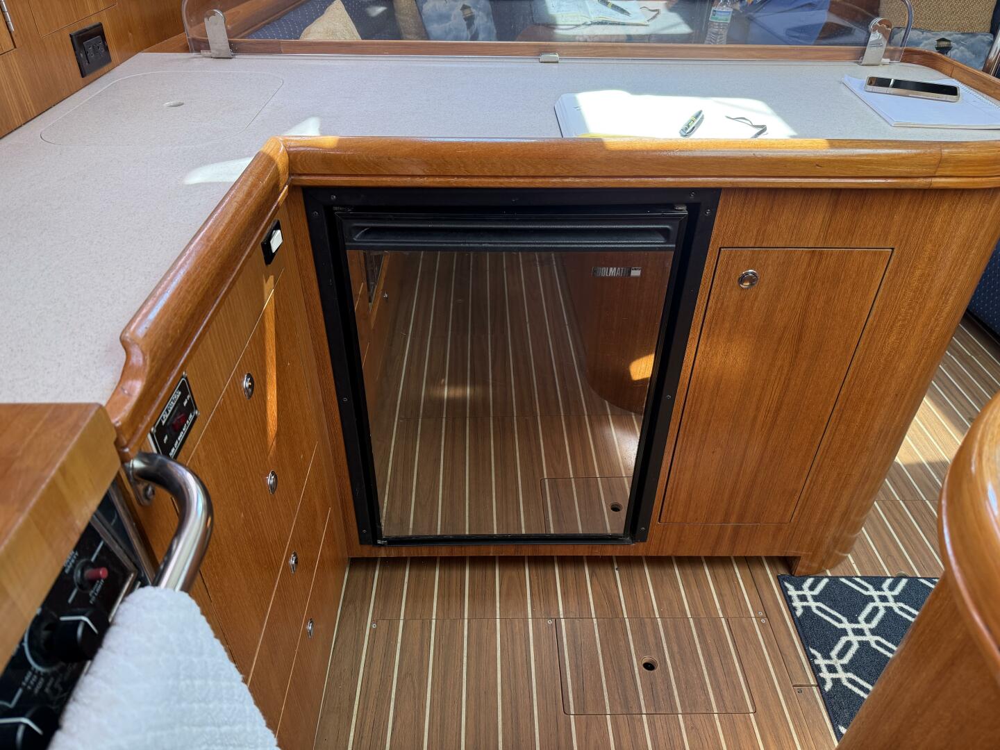 Slide: The Image of Hunter 46LE 2005 - 5366415