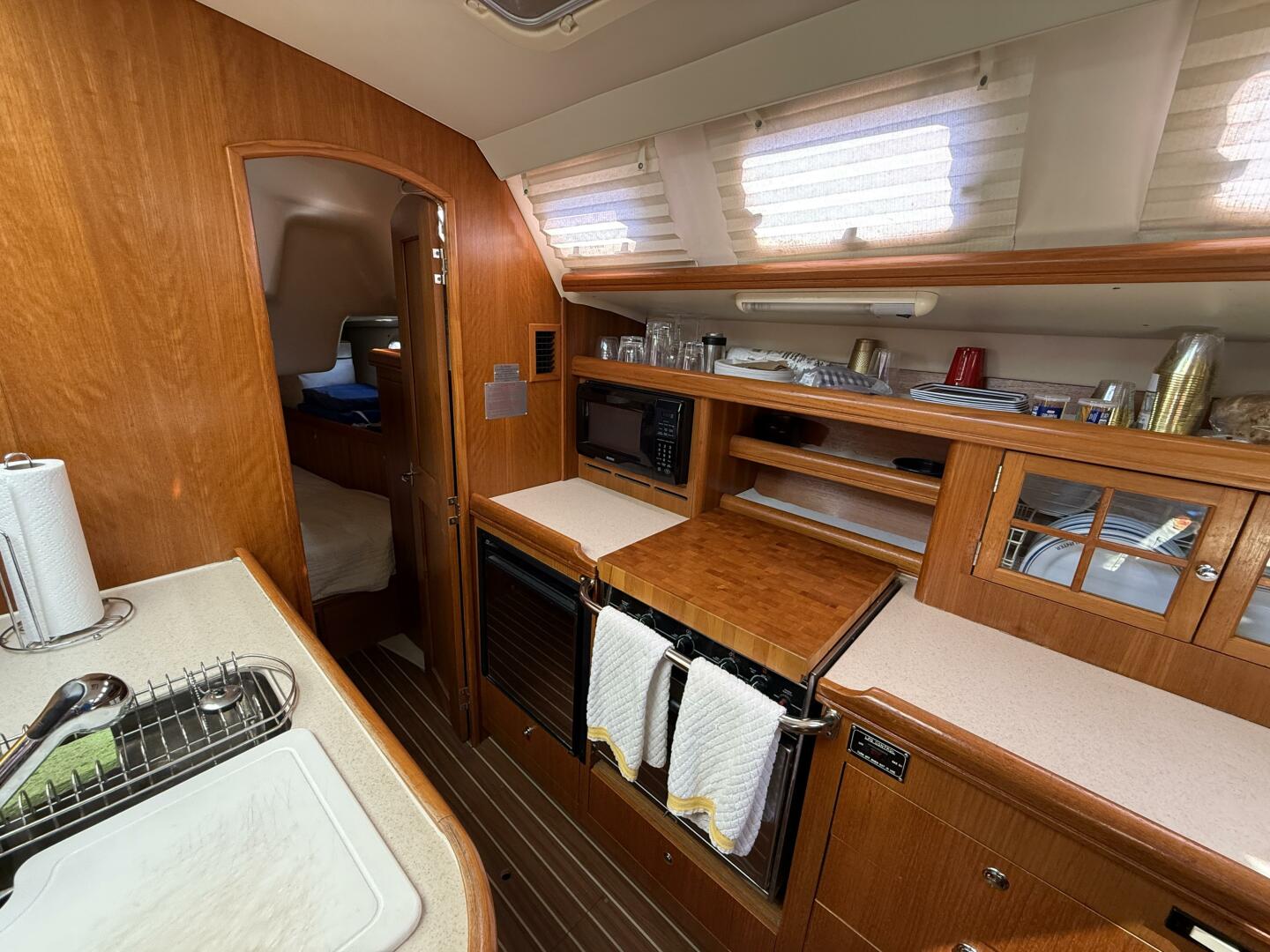 Slide: The Image of Hunter 46LE 2005 - 5366418