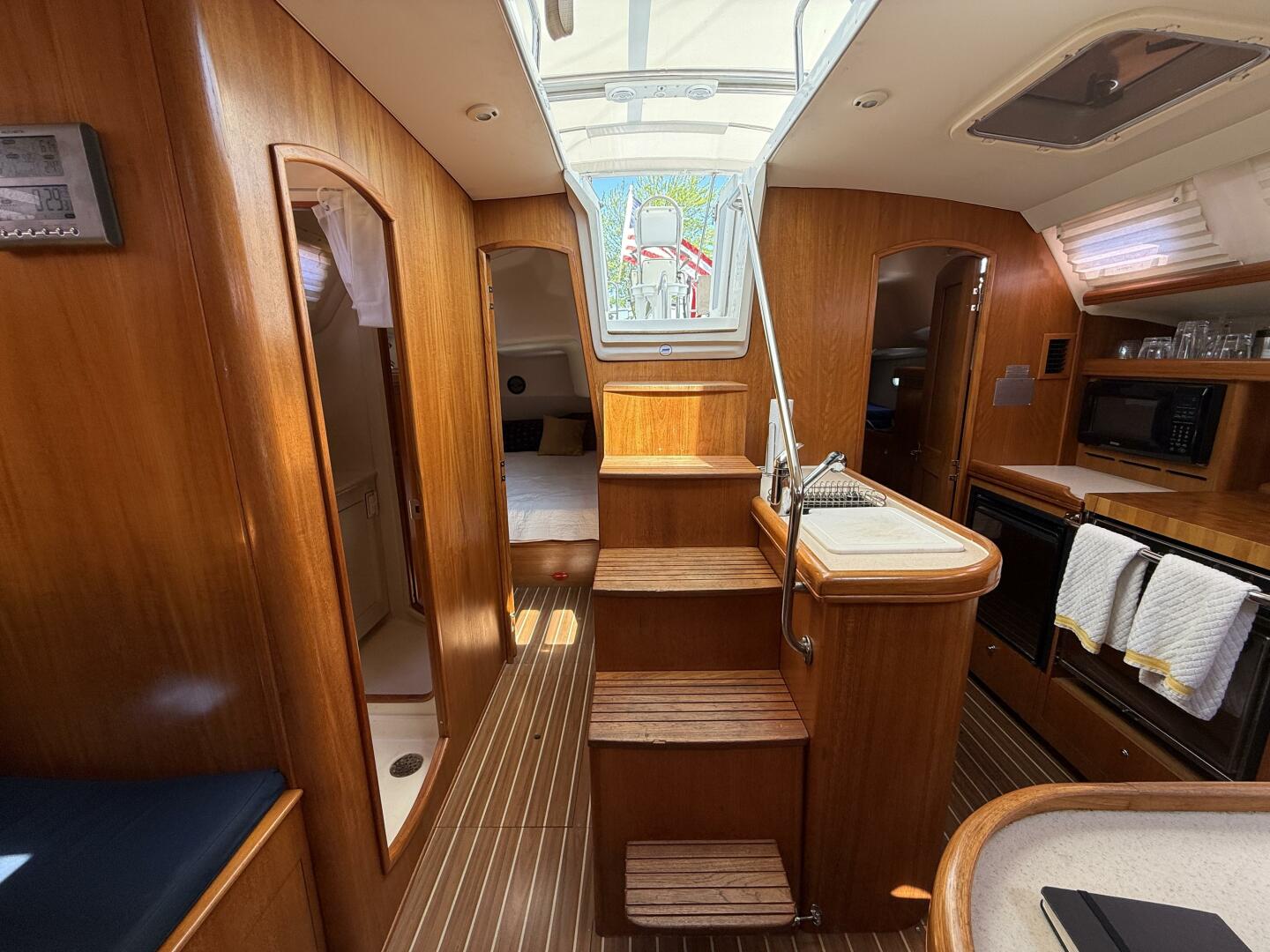 Slide: The Image of Hunter 46LE 2005 - 5366451