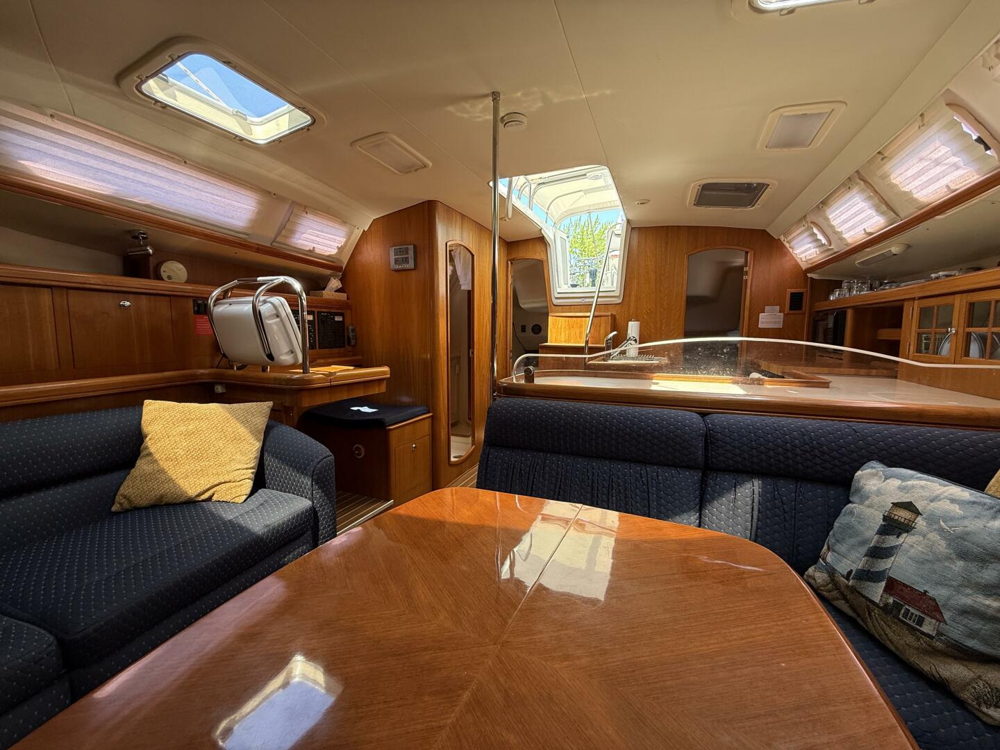 Slide: The Image of Hunter 46LE 2005 - 5366452