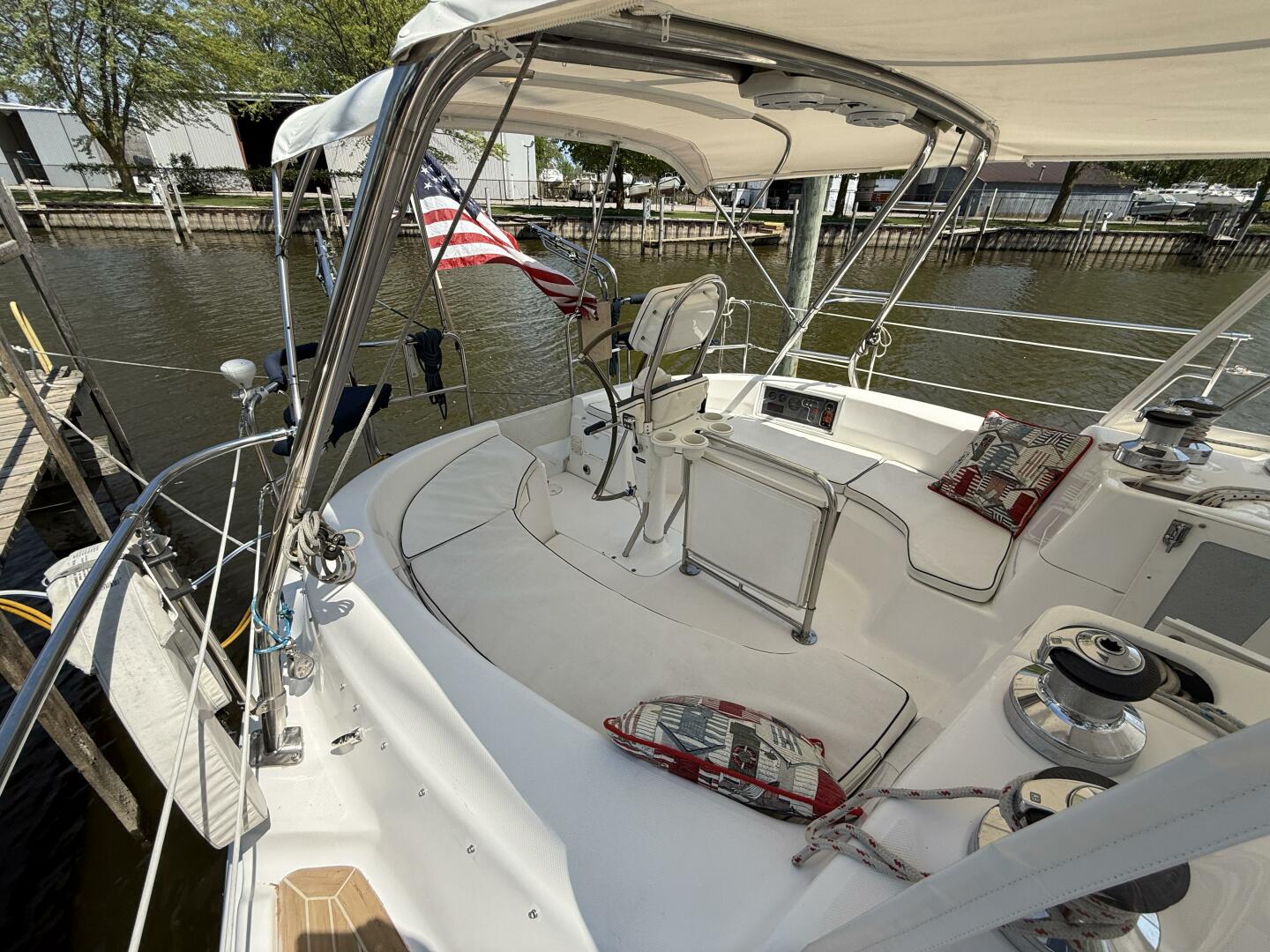 Slide: The Image of Hunter 46LE 2005 - 5366466