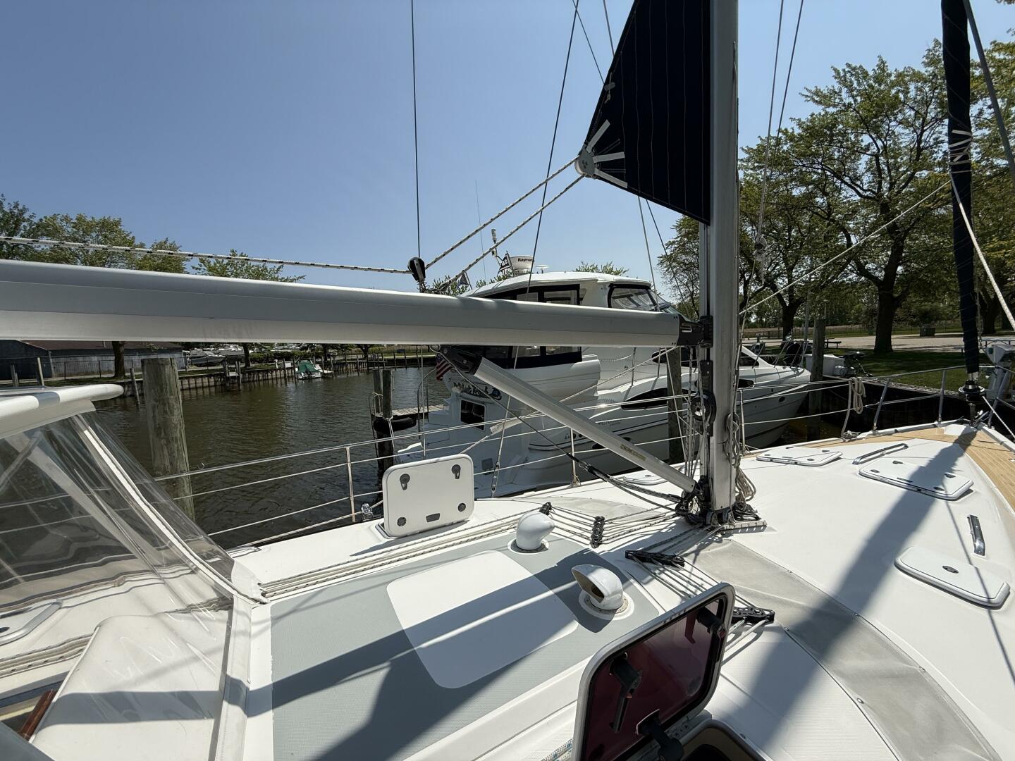 Slide: The Image of Hunter 46LE 2005 - 5366468