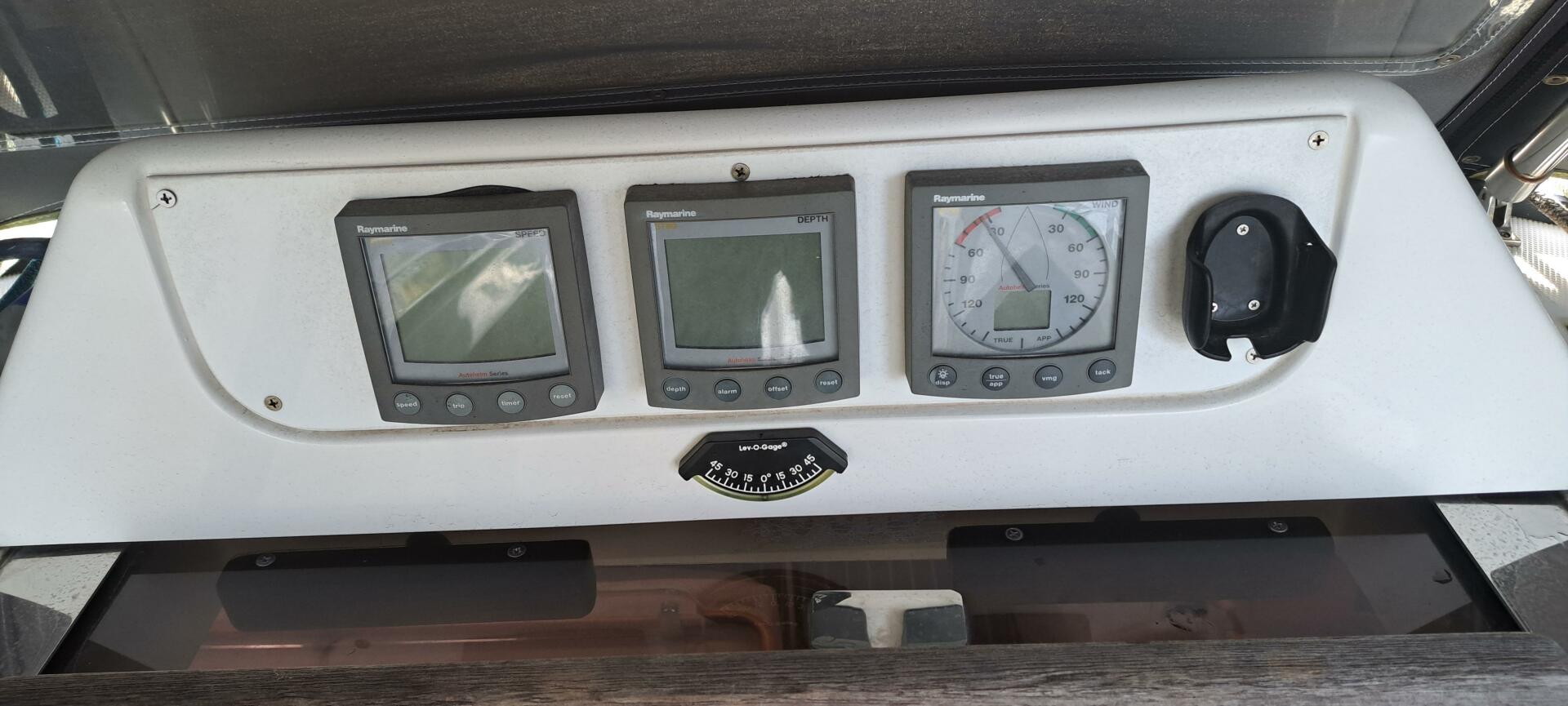 Slide: The Image of Hunter 47 2006 - 3983966