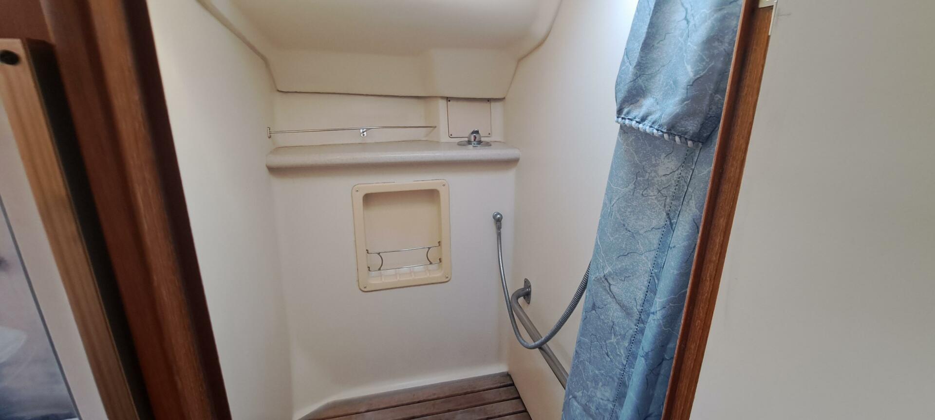 Slide: The Image of Hunter 47 2006 - 3984003