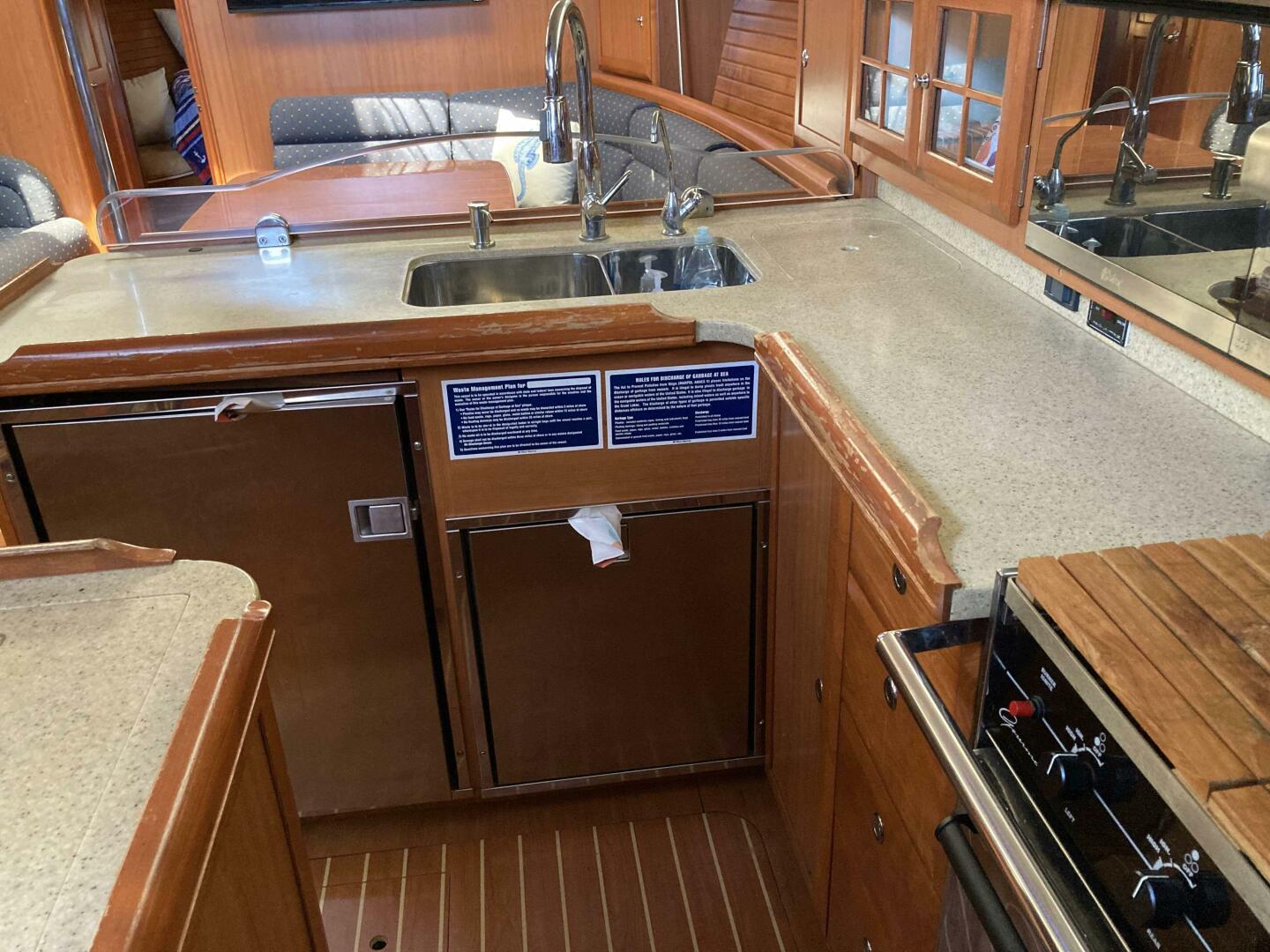 Slide: The Image of Hunter 49 Aft cockpit 2009 - 5183086