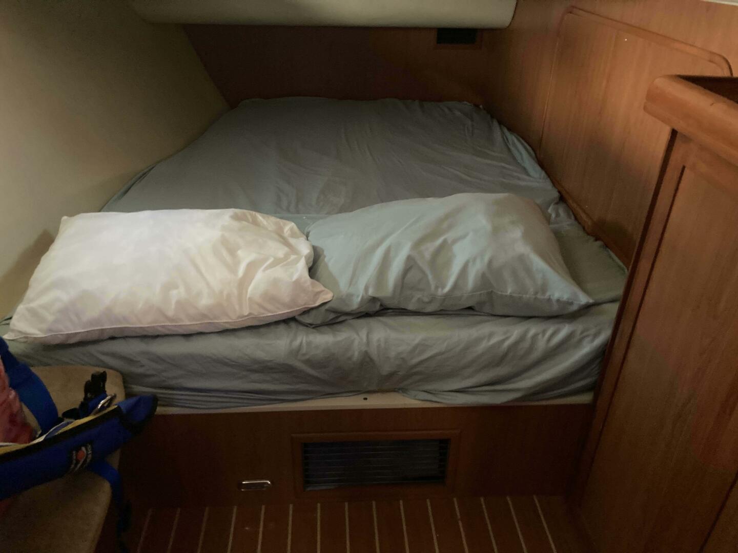 Slide: The Image of Hunter 49 Aft cockpit 2009 - 5183084