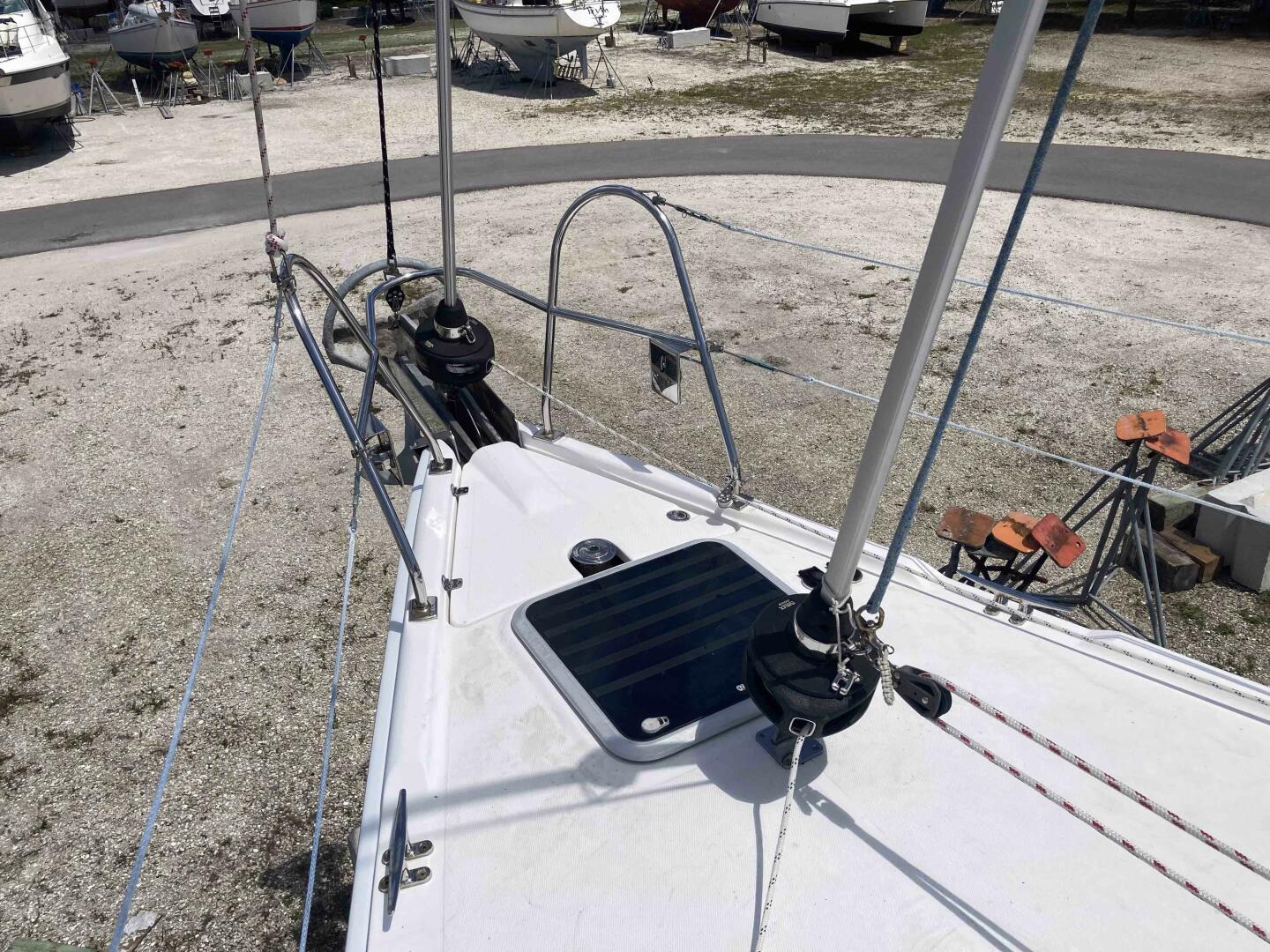 Slide: The Image of Hunter 49 Aft cockpit 2009 - 5183095