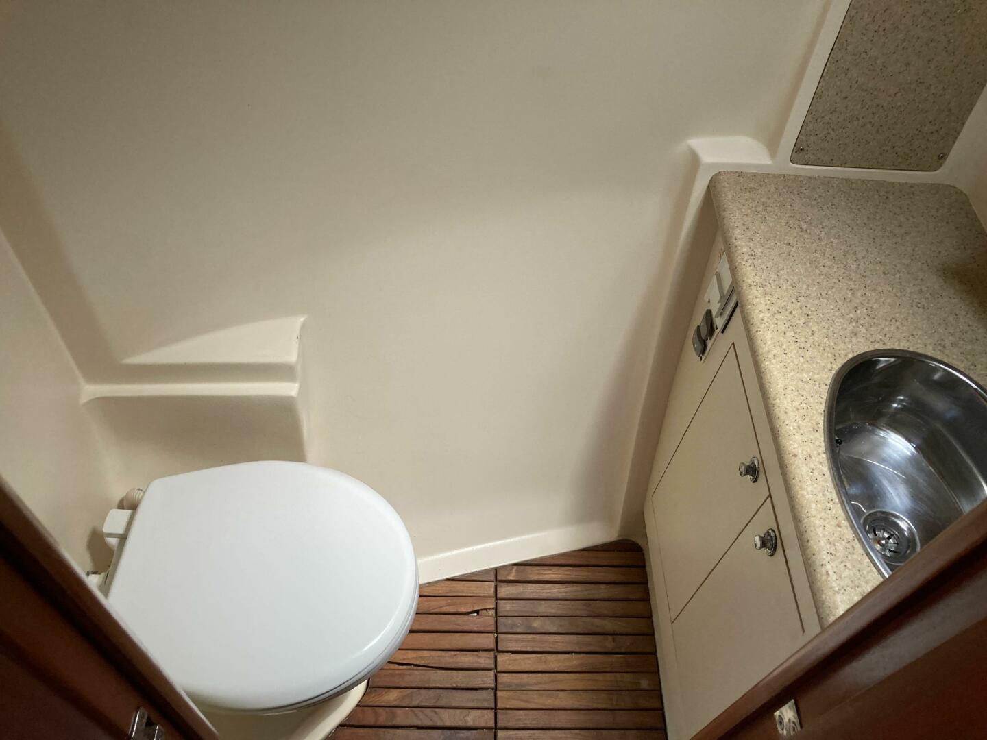 Slide: The Image of Hunter 49 Aft cockpit 2009 - 5183089