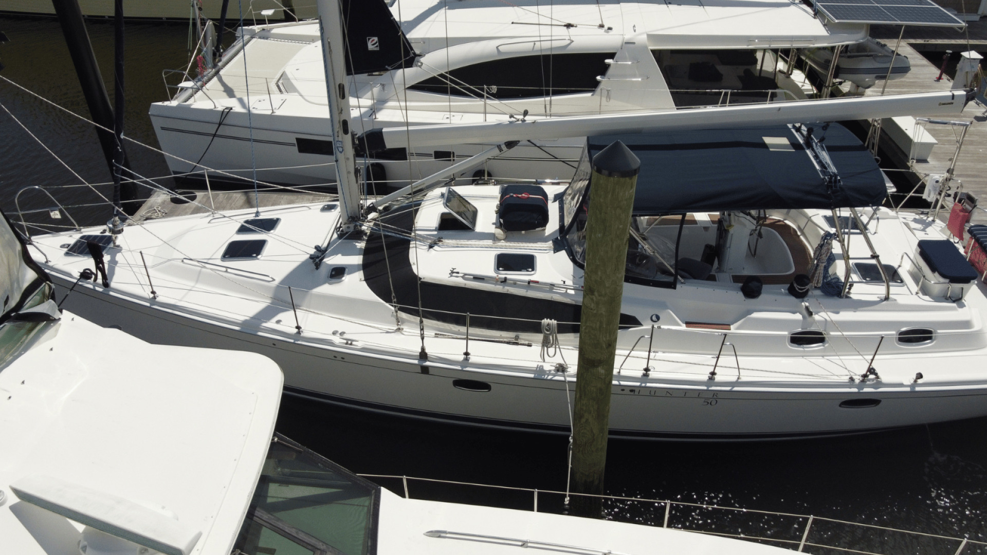 Slide: The Image of Hunter 50 2009 - 5463059