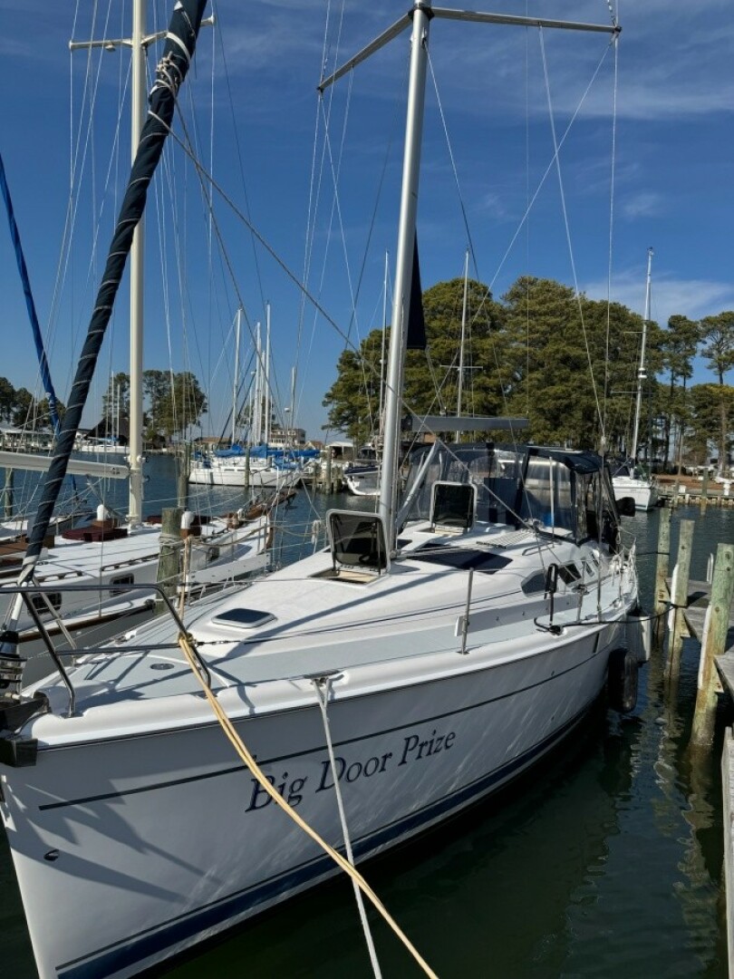 Slide: The Image of Used Sail Monohull for sale 2005 Hunter 41 AC - BIG DOOR PRIZE - 5086176