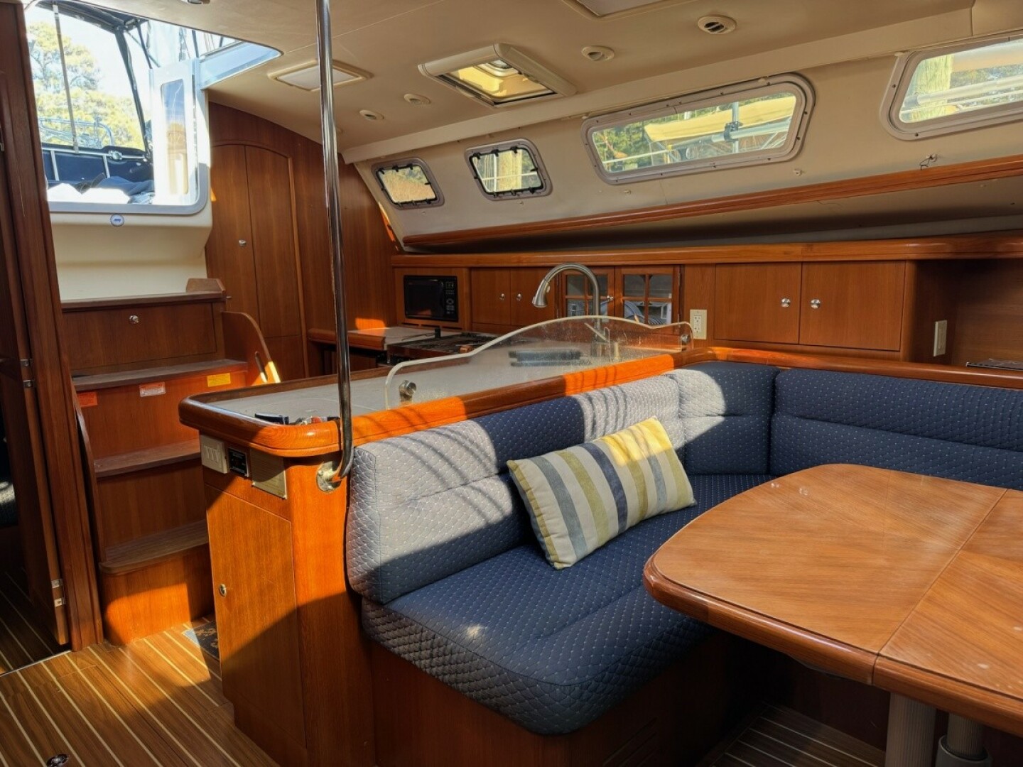 Slide: The Image of Used Sail Monohull for sale 2005 Hunter 41 AC - BIG DOOR PRIZE - 5086187