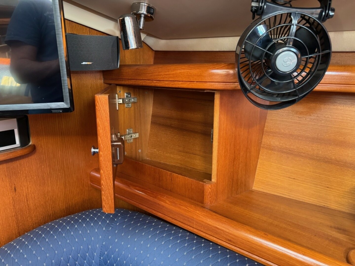 Slide: The Image of Used Sail Monohull for sale 2005 Hunter 41 AC - BIG DOOR PRIZE - 5086194