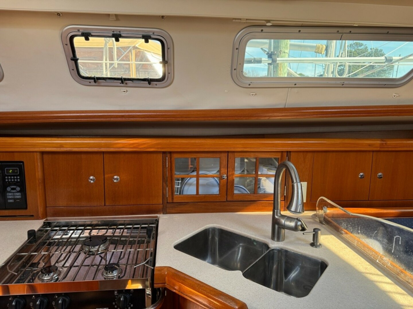 Slide: The Image of Used Sail Monohull for sale 2005 Hunter 41 AC - BIG DOOR PRIZE - 5086173