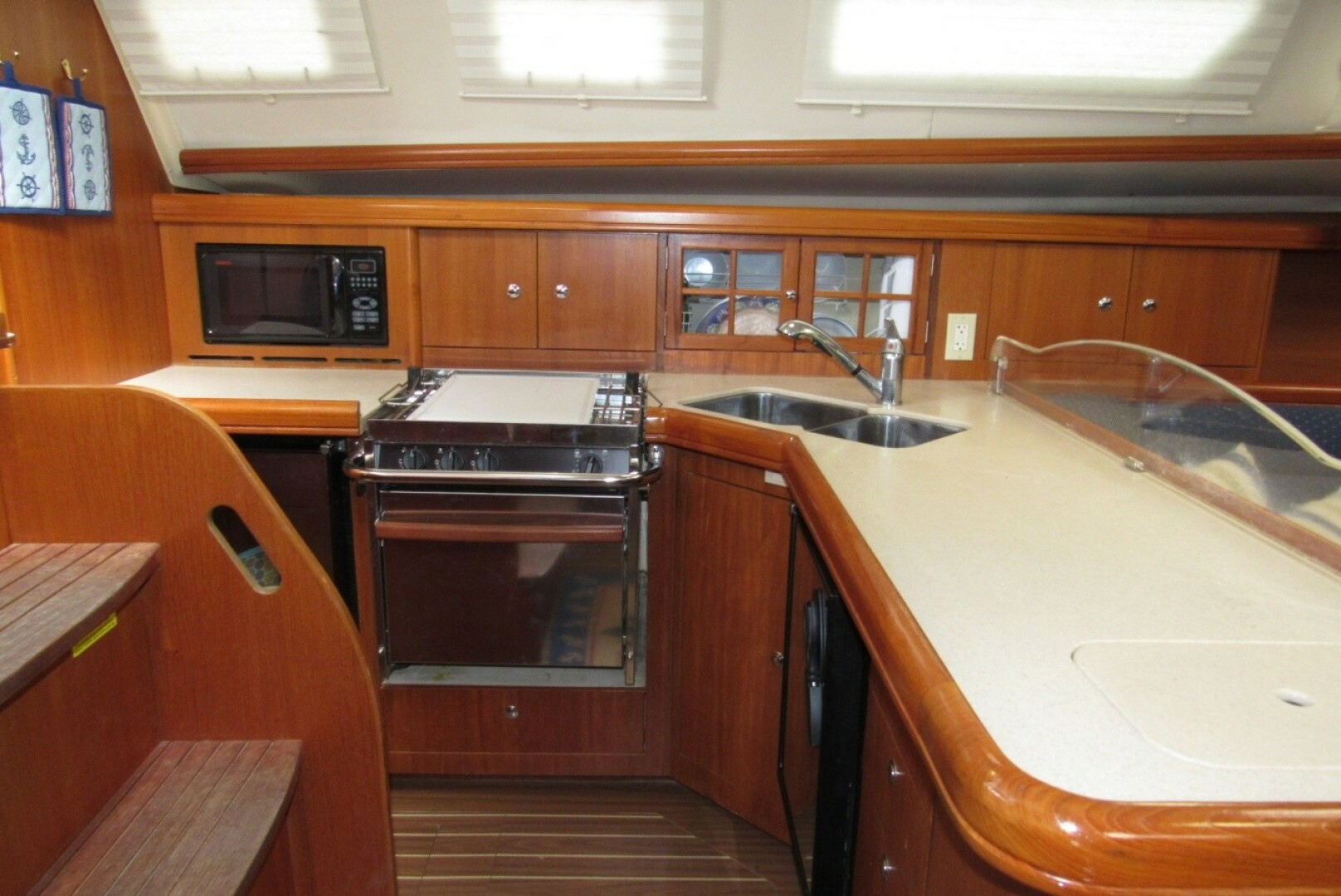 Slide: The Image of Used Sail Monohull for sale 2005 Hunter 41 AC - BIG DOOR PRIZE - 5086151
