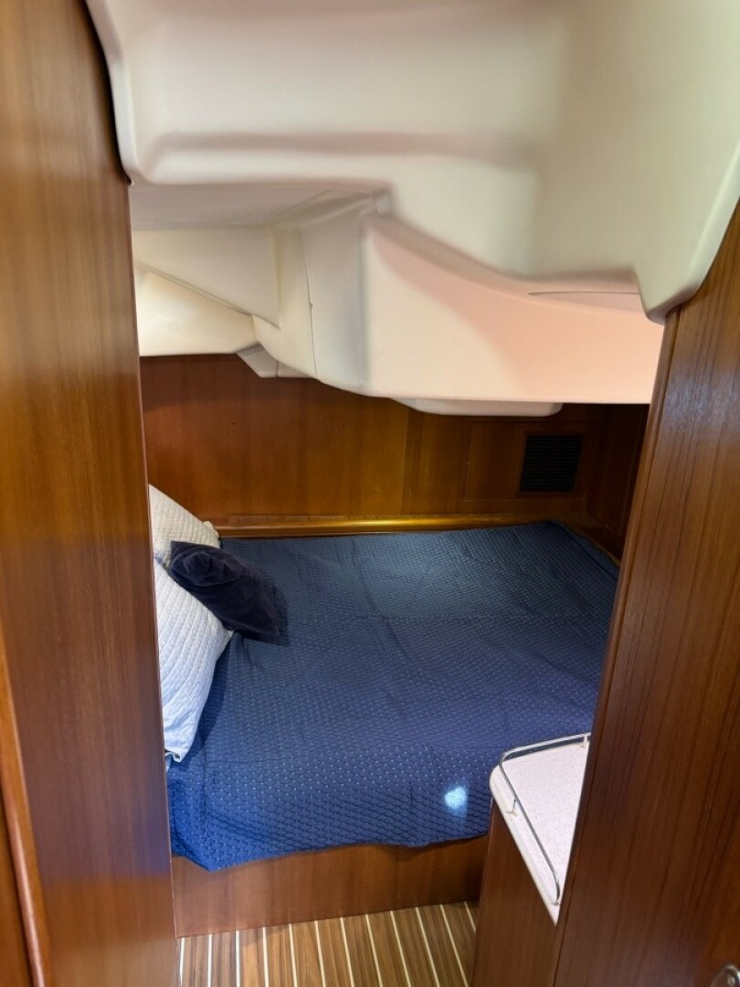 Slide: The Image of Used Sail Monohull for sale 2005 Hunter 41 AC - BIG DOOR PRIZE - 5086169