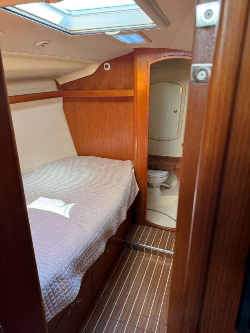 Slide: The Image of Used Sail Monohull for sale 2005 Hunter 41 AC - BIG DOOR PRIZE - 5086223