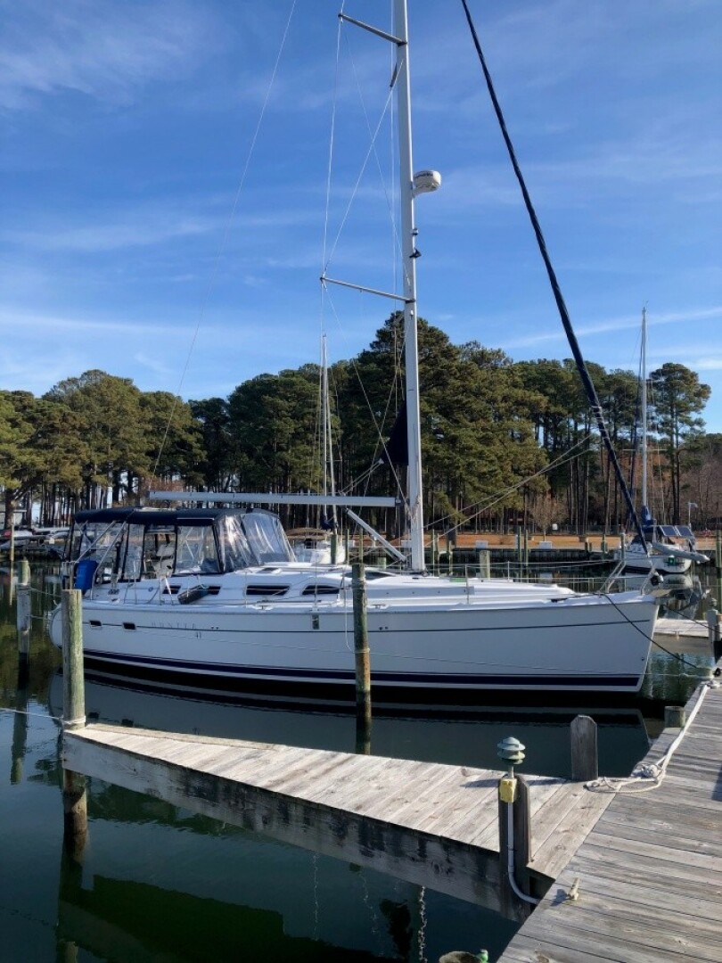 Slide: The Image of Used Sail Monohull for sale 2005 Hunter 41 AC - BIG DOOR PRIZE - 5086226