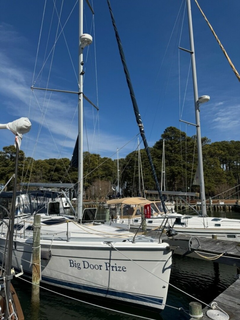 Slide: The Image of Used Sail Monohull for sale 2005 Hunter 41 AC - BIG DOOR PRIZE - 5086179