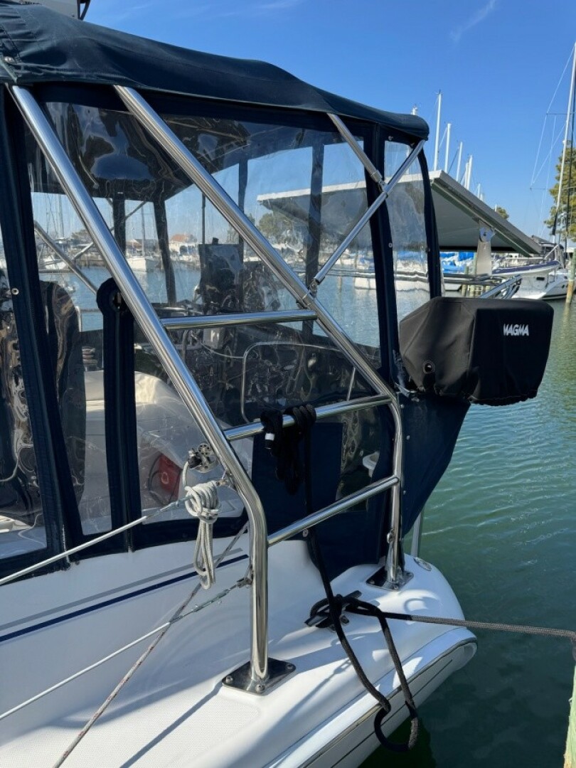 Slide: The Image of Used Sail Monohull for sale 2005 Hunter 41 AC - BIG DOOR PRIZE - 5086183